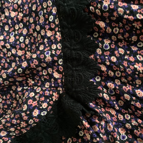 Top - Picture 4 of 4